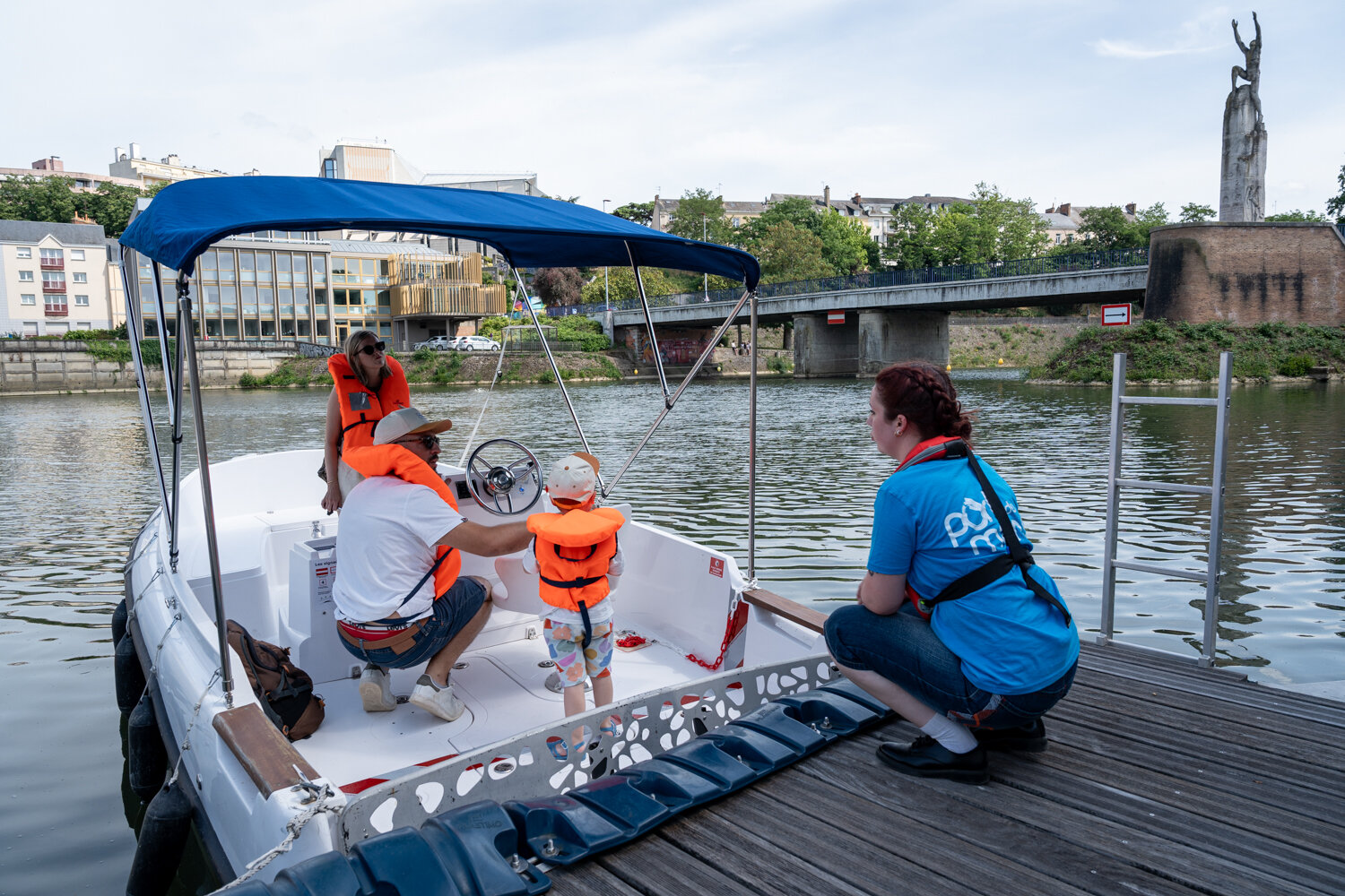 ouvert les mercredis, weekends et jours fériés en mai et juin